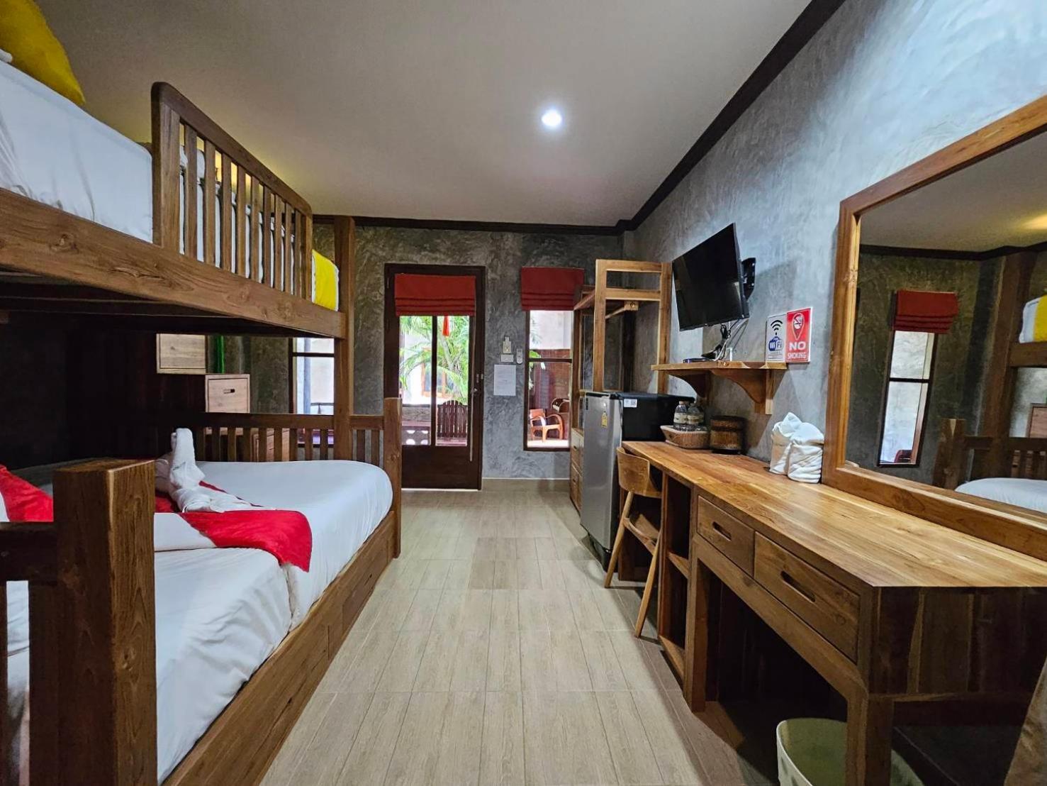 Araya Boutique Hotel Thong Sala Exterior foto