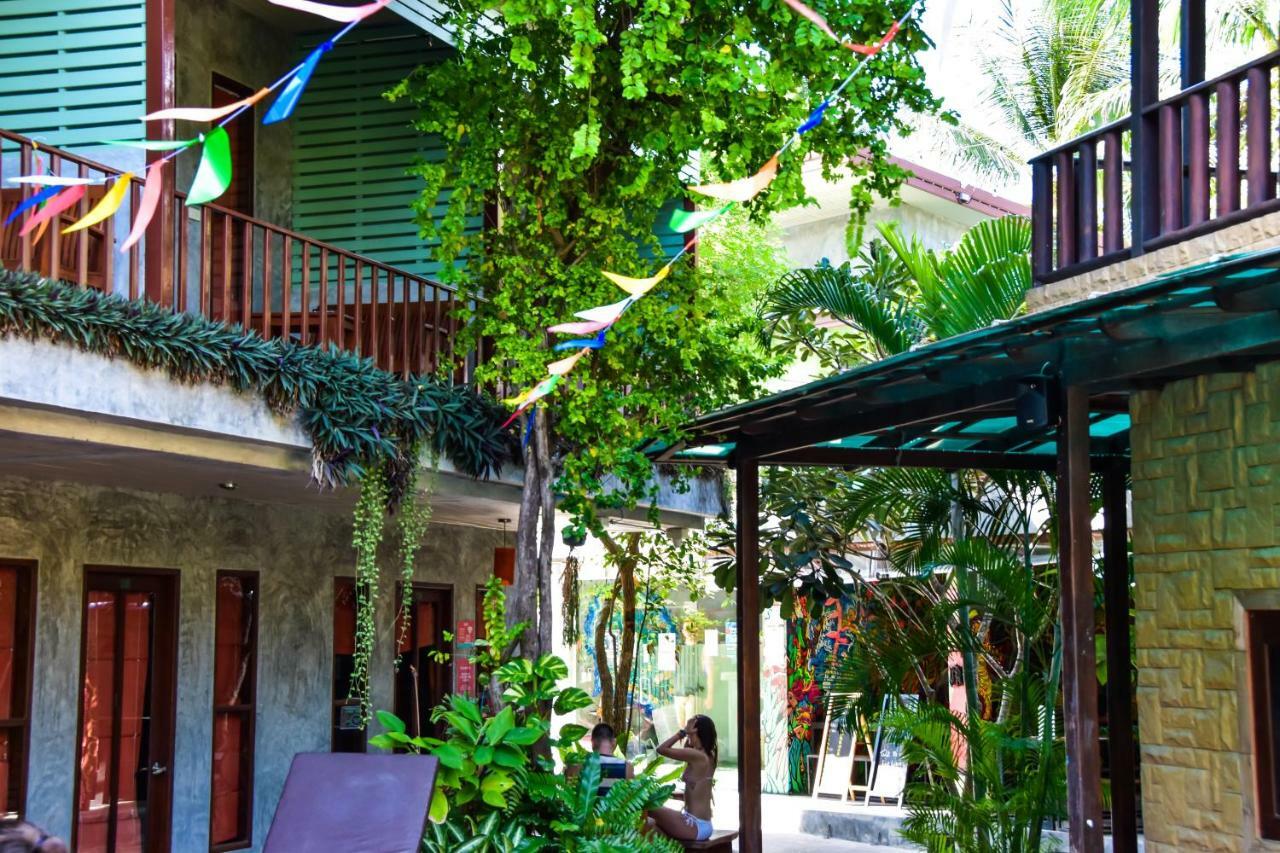 Araya Boutique Hotel Thong Sala Exterior foto
